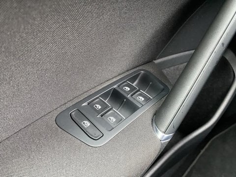 Voitures D'occasion À Pierrelaye | Volkswagen Golf 1.5 Tsi Evo 150Ch Carat Dsg7 5P
