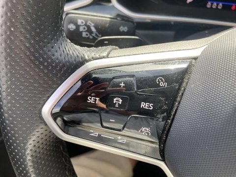 Voitures D'occasion À Saint-Ouen L'aumône | Volkswagen T-Roc 1.5 Tsi Evo2 150Ch R-Line Dsg7