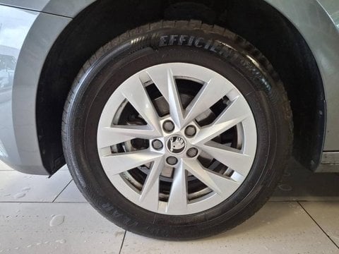 Voitures D'occasion À Jaux Compiègne | Škoda Fabia 1.0 Tsi 95Ch Ambition