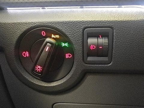 Voitures D'occasion À Villaines Sous Bois | Volkswagen T-Cross 1.0 Tsi 110Ch Lounge Gris Limestone