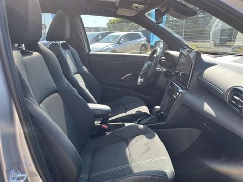 Voitures D'occasion À Saint-Ouen L'aumône | Toyota Yaris Cross 130H Première Mc24