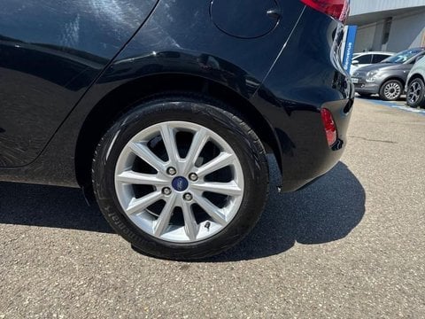 Voitures D'occasion À Beauvais | Ford Fiesta 1.5 Tdci 85Ch Stop&Start Titanium 5P Euro6.2