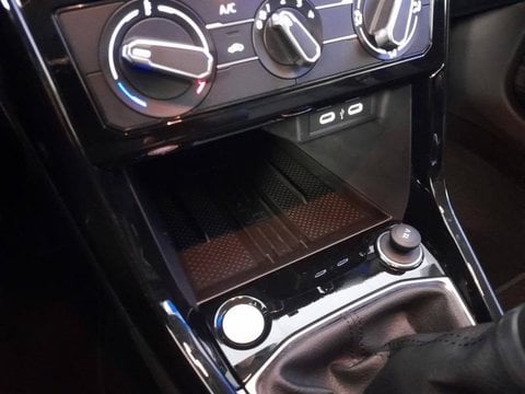 Voitures D'0Km À Jaux Compiègne | Volkswagen T-Cross 1.0 Tsi 95Ch Vw Edition