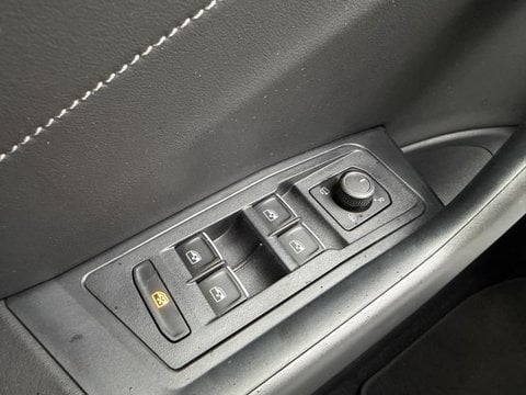 Voitures D'occasion À Pierrelaye | Volkswagen T-Roc 1.5 Tsi Evo2 150Ch R-Line Edition Dsg7