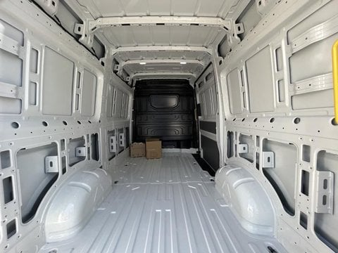 Voitures D'0Km À Saint-Ouen L'aumône | Volkswagen Crafter Fg 35 L3H3 2.0 Tdi 140Ch Business Tra...