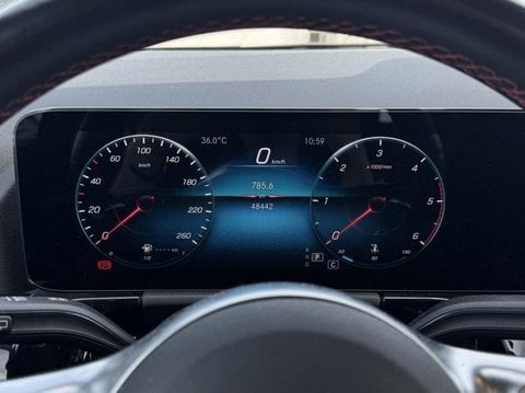 Voitures D'occasion À Saint-Ouen L'aumône | Mercedes-Benz Classe B 200D 150Ch Amg Line Edition ...