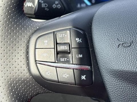 Voitures D'occasion À Jaux Compiègne | Ford Focus Ford 1.0 Flexifuel 125 S&S Mhev St-Line X 5P ...