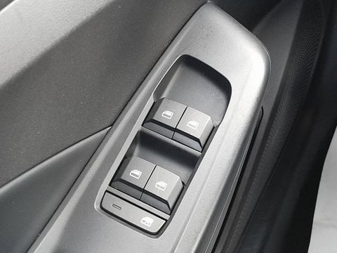 Voitures D'occasion À Pierrelaye | Mg Mg3 Hybrid+ 195Ch Comfort