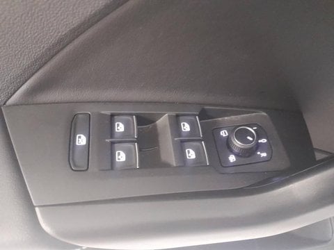 Voitures D'occasion À Jaux Compiègne | Volkswagen T-Cross 1.0 Tsi 116Ch R-Line Edition Dsg7