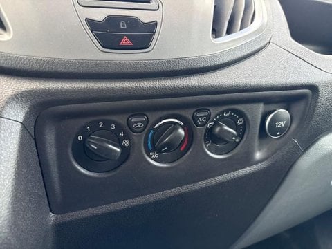 Voitures D'occasion À Beauvais | Ford Transit 2T Ccb P350 L4 Rj Hd 2.0 Ecoblue 170Ch Trend