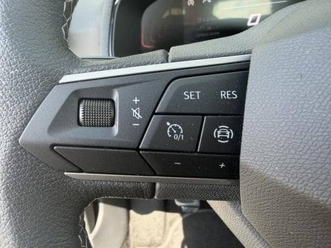 Voitures D'occasion À Jaux Compiègne | Seat Arona 1.0 Tsi 95Ch Urban