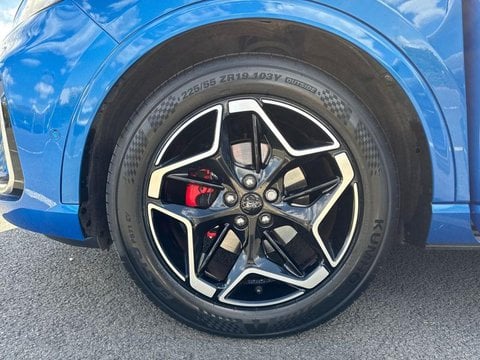 Voitures D'occasion À Saint Maximin | Ford Kuga 2.5 Duratec 180Ch Hybrid Flexifuel St-Line X Pow...