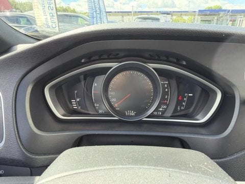 Voitures D'occasion À Bretigny Sur Orge | Volvo V40 T2 122Ch Signature Edition Geartronic