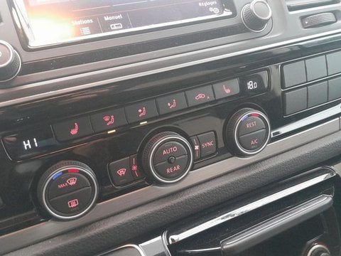 Voitures D'occasion À Saint Ouen L'aumône | Volkswagen Multivan 2.0 Tdi 150Ch Bluemotion Techno...