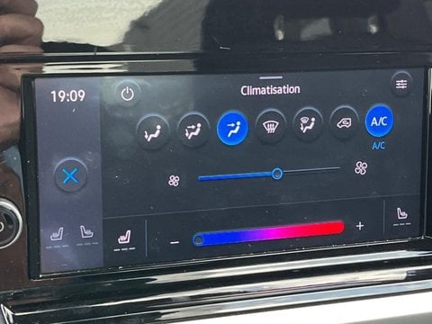 Voitures D'occasion À Amiens | Ford Tourneo Connect 2.0 Ecoblue 122Ch Titanium