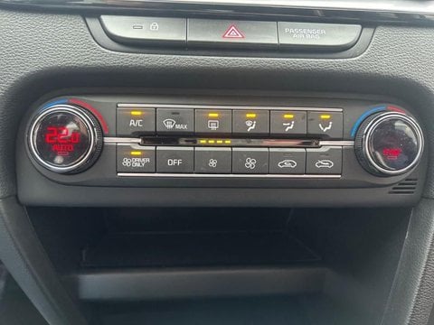 Voitures D'occasion À Saint Maximin | Kia Xceed 1.6 Gdi 105Ch + Plug-In 60.5Ch Active Dct6
