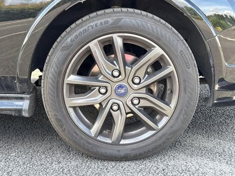 Voitures D'occasion À Saint Maximin | Ford Transit Custom Fg 290 L1H1 2.0 Ecoblue 170 S&S Sport ...