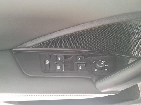Voitures D'occasion À Jaux Compiègne | Volkswagen Tiguan 1.5 Ehybrid 204Ch Elegance Dsg6