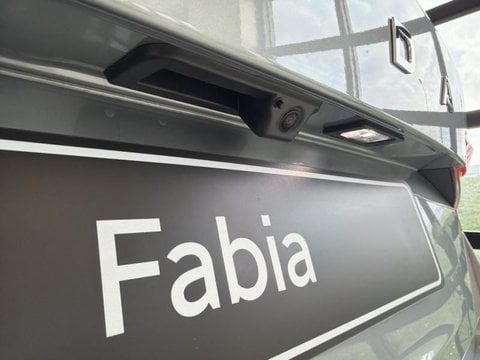 Voitures D'0Km À Garges Lès Gonesse | Škoda Fabia 1.0 Tsi Evo2 95Ch Selection