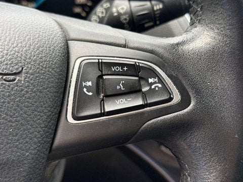 Voitures D'occasion À Beauvais | Ford Grand C-Max 1.5 Tdci 120Ch Stop&Start Titanium