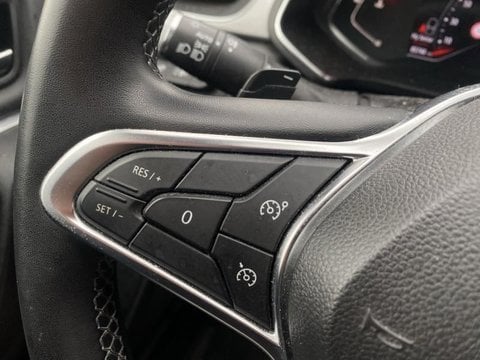 Voitures D'occasion À Saint-Ouen L'aumône | Renault Captur 1.5 Blue Dci 115Ch Intens Edc