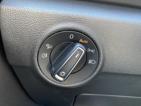 Voitures D'occasion À Pierrelaye | Volkswagen T-Roc 1.5 Tsi Evo2 150Ch R-Line Dsg7