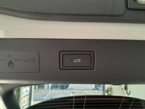 Voitures D'0Km À Jaux Compiègne | Volkswagen T-Roc 1.5 Etsi 150Ch R-Line Dsg7