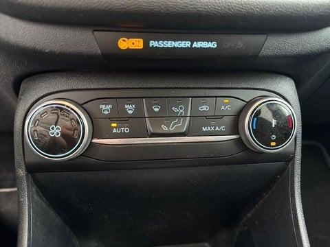 Voitures D'occasion À Saint Maximin | Ford Fiesta 1.1 75Ch Titanium Business 5P