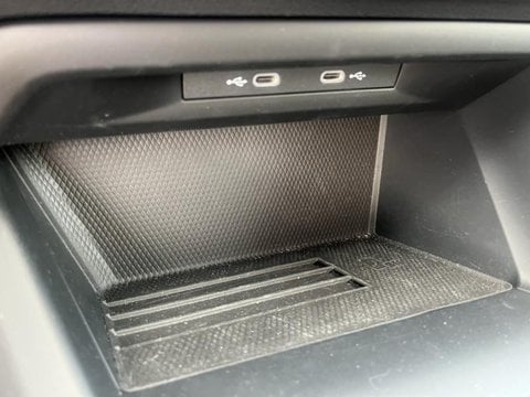 Voitures D'occasion À Saint-Ouen L'aumône | Volkswagen Golf 1.5 Ehybrid 204Ch Vw Edition Dsg6