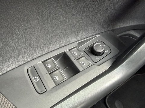 Voitures D'occasion À Pierrelaye | Volkswagen Taigo 1.0 Tsi 116Ch R-Line Edition Dsg7