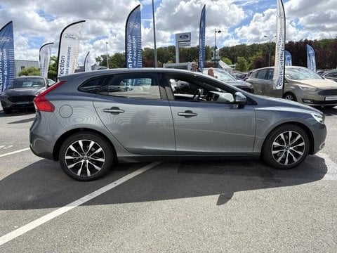 Voitures D'occasion À Bretigny Sur Orge | Volvo V40 T2 122Ch Signature Edition Geartronic