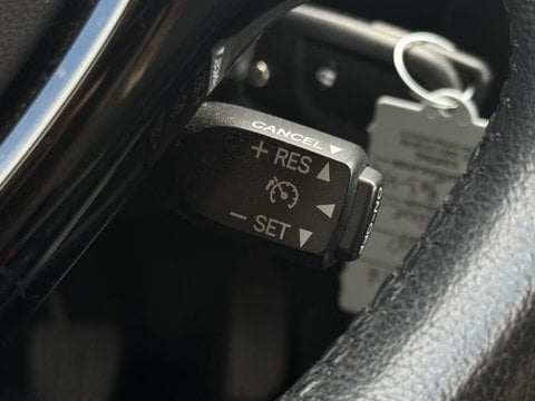 Voitures D'occasion À Saint-Ouen L'aumône | Toyota Aygo 1.0 Vvt-I 72Ch X-Play X-App 5P Mc18