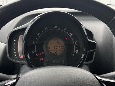 Voitures D'occasion À Saint-Ouen L'aumône | Toyota Aygo 1.0 Vvt-I 72Ch X-Play X-App 5P Mc18