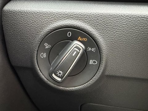 Voitures D'occasion À Pierrelaye | Volkswagen T-Roc 1.5 Tsi Evo 150Ch R-Line Dsg7