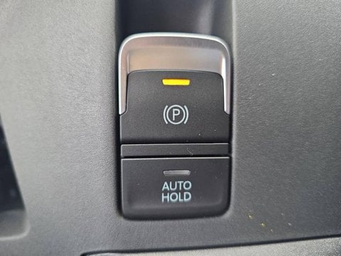 Voitures D'occasion À Roissy En France | Volkswagen Crafter Fg 35 L3H3 2.0 Tdi 140Ch Business Tr...