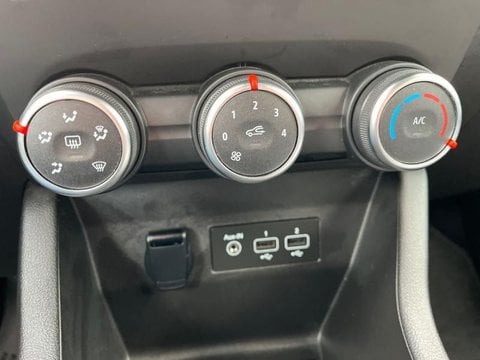 Voitures D'occasion À Amiens | Renault Clio 1.0 Tce 90Ch Limited -21N