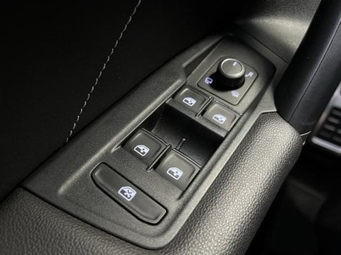 Voitures D'occasion À Roissy En France | Volkswagen Tiguan 2.0 Tdi 150Ch R-Line Exclusive Dsg7
