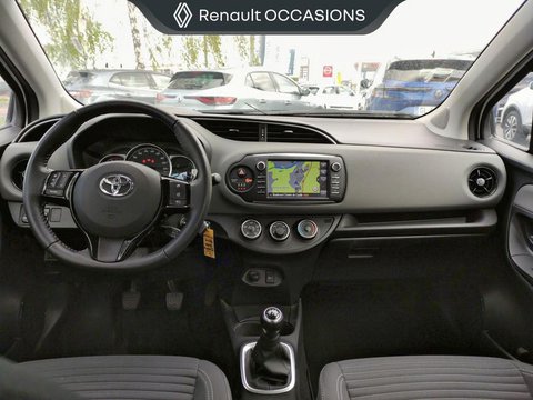 Voitures Occasion Toyota Yaris Pro Rc18 Pro 70 Vvt-I France Business À Le Coteau