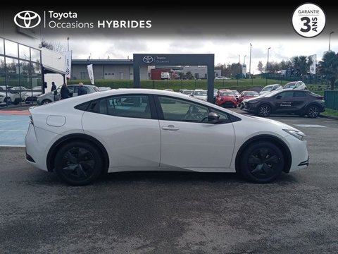 Voitures Occasion Toyota Prius Rechargeable 2.0 Hybride Rechargeable 223Ch Dynamic À Noyal-Pontivy