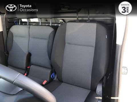 Voitures Occasion Toyota Proace City Medium 100 D-4D Business Rc23 À Noyal-Pontivy