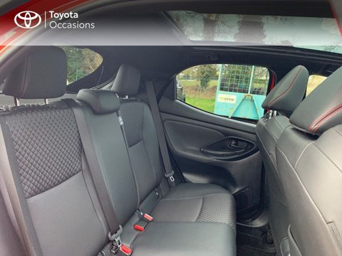 Voitures Occasion Toyota Yaris 116H Première 5P À Noyal-Pontivy