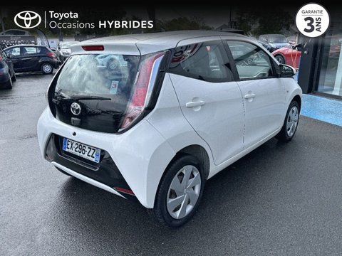 Voitures Occasion Toyota Aygo 1.0 Vvt-I 72Ch X-Play 5P À Vannes