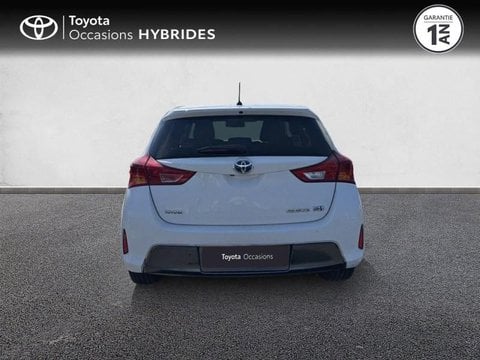 Voitures D'occasion À Vannes | Toyota Auris Hsd 136H Feel!