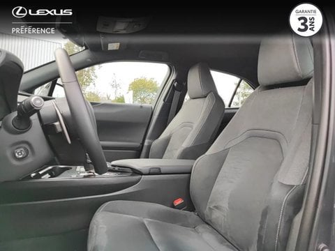 Voitures Occasion Lexus Ux 300E Pack À Vannes