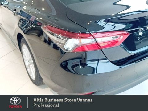 Voitures Occasion Toyota Camry 2.5 Hybride 218Ch Dynamic Business + Cuir My23 À Vannes