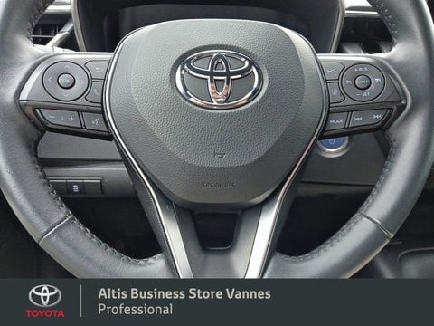 Voitures Occasion Toyota Corolla 122H Dynamic Business + Programme Beyond Zero Academy My22 À Vannes