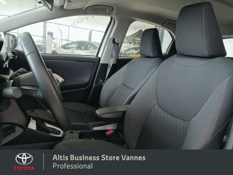 Voitures Occasion Toyota Yaris 116H Dynamic Business 5P + Programme Beyond Zero Academy My22 À Vannes