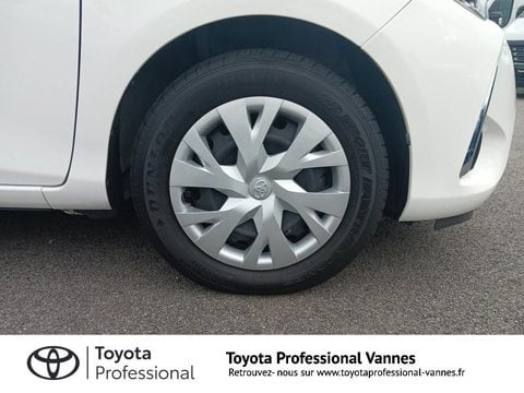 Voitures D'occasion À Vannes | Toyota Yaris Affaires 100H France Business Affaires My19