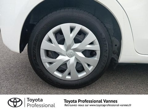 Voitures D'occasion À Vannes | Toyota Yaris Affaires 100H France Business Affaires My19