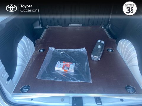 Voitures Occasion Toyota Proace City Medium 100 D-4D Business Rc23 À Morlaix